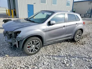 Mitsubishi Outlander ES 2.0L 4 2019