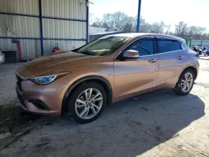 Infiniti QX30 BASE 2.0L 4 2018