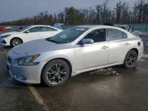 Nissan Maxima S 3.5L 6 2012