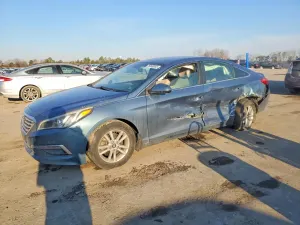 Hyundai Sonata SE 2.4L 4 2015