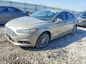 Ford Fusion SE 2.0L 4 2015