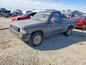 Toyota Hilux 1/2 TON SHORT WHEELBASE 2.4L 4 1992