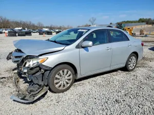 Toyota Corolla BASE 1.8L 4 2012