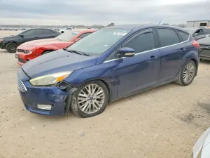 Ford Focus TITANIUM 2.0L 4 2016
