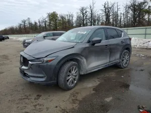 Mazda CX-5 GRAND TOURING 2.5L 4 2020