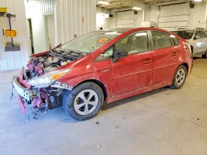 Toyota Prius 1.8L 4 2013