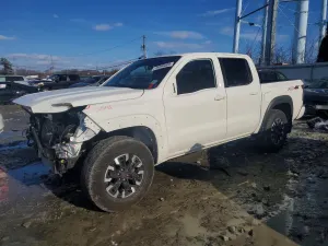 Nissan Frontier S 3.8L 6 2023