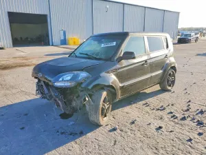 Kia Soul + 2.0L 4 2011