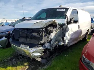 GMC Savana G2500 6.0L 8 2020