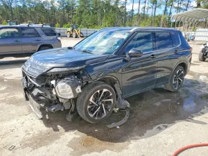 Mitsubishi Outlander SEL 2.5L 4 2022