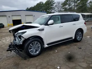 Infiniti QX80 LUXE 5.6L 8 2022