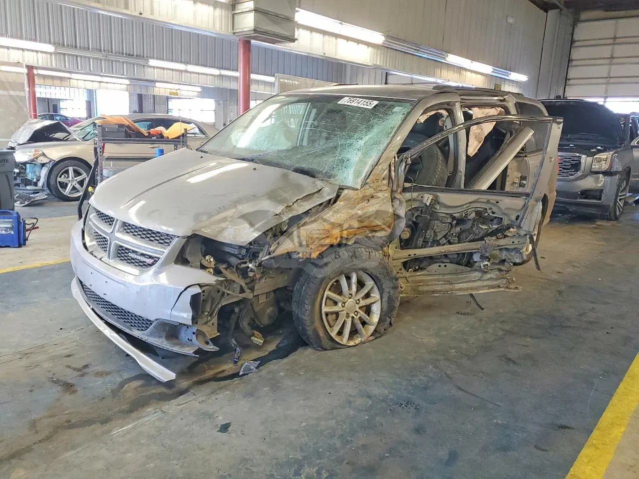 Dodge Grand Caravan (Caravan) SXT 3.6L 6 2015