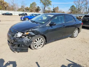 Toyota Corolla BASE 1.8L 4 2010