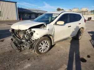 Nissan Rogue S 2.5L 4 2017