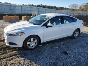 Ford Fusion S 2.5L 4 2013