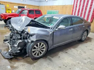 Lexus LS 460L 4.6L 8 2012