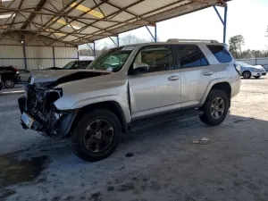 Toyota 4Runner SR5/SR5 PREMIUM 4.0L 6 2017