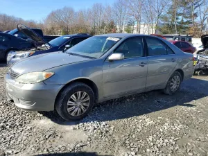 Toyota Camry LE 2.4L 4 2005