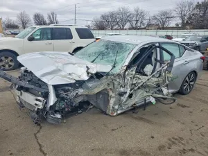Nissan Altima 2.5L 4 2022