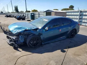 Toyota Camry XSE 2.5L 4 2025