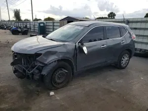 Nissan Rogue S 2.5L 4 2015