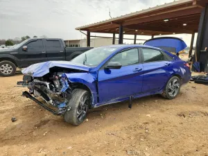 Hyundai Elantra SEL SPORT 2.0L 4 2025