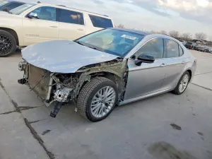 Toyota Camry L 2.5L 4 2019