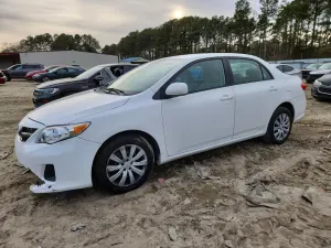 Toyota Corolla BASE 1.8L 4 2012