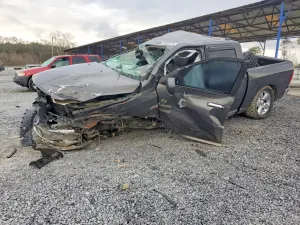 RAM 1500 5.7L 8 2017
