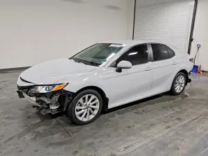 Toyota Camry 2.5L 4 2023