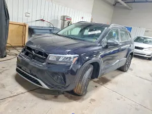 Volkswagen Taos S 1.5L 4 2022