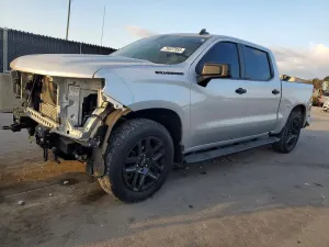 Chevrolet Silverado 1500 C1500 CUSTOM 2.7L 4 2022
