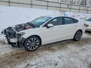 Ford Fusion SE 2.0L 4 2020