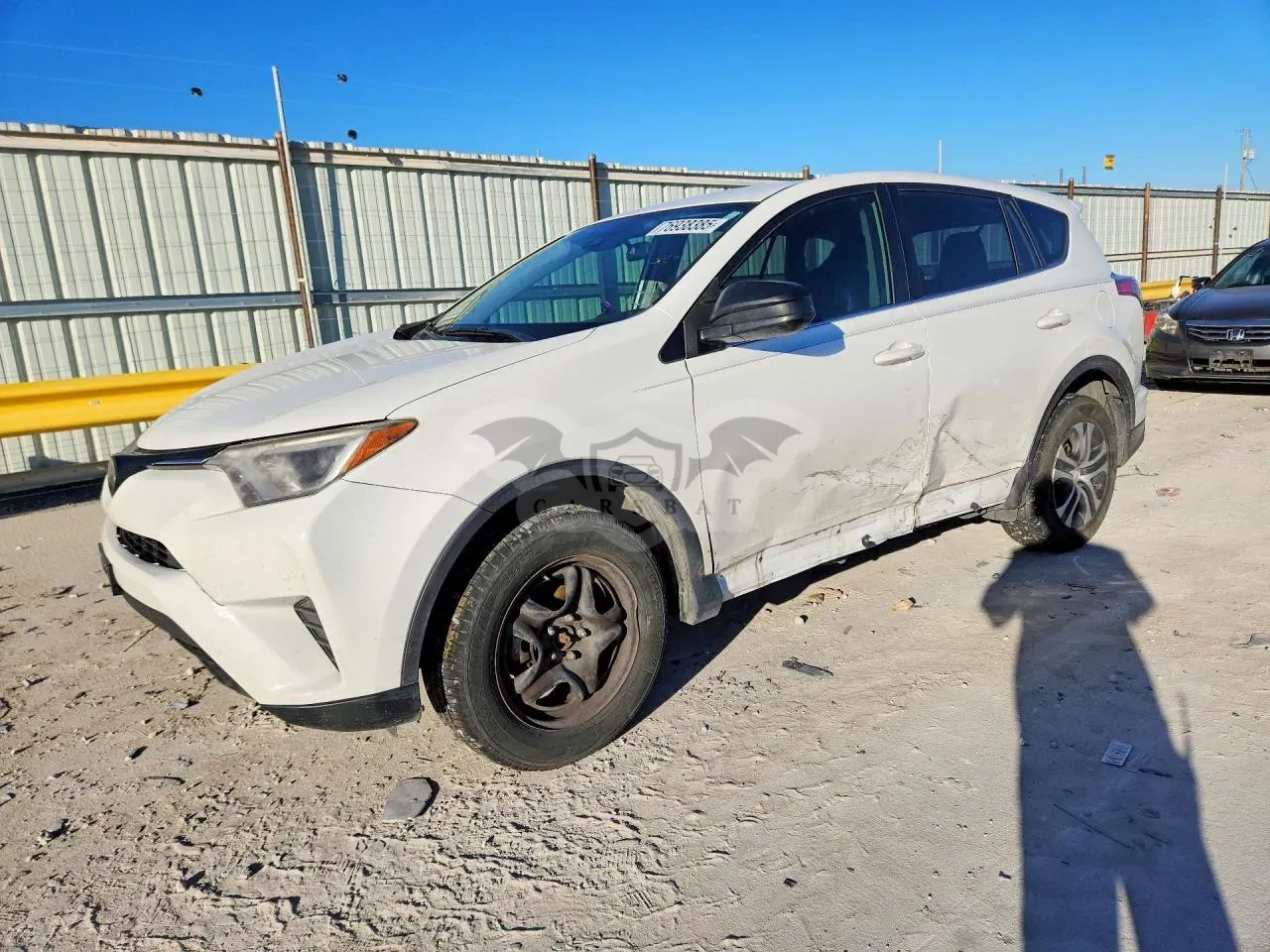 Toyota Rav4 LE 2.5L 4 2018