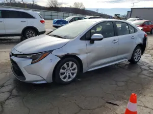 Toyota Corolla LE 1.8L 4 2020