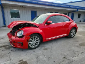 Volkswagen Beetle SE 2L 4 2018