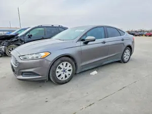 Ford Fusion S 2.5L 4 2014