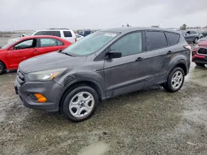 Ford Escape S 2.5L 4 2018