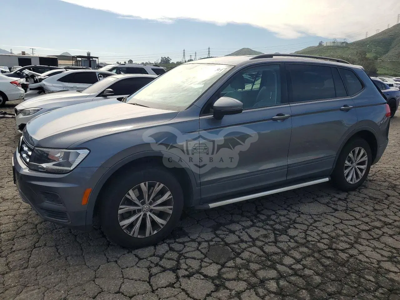 Volkswagen Tiguan S 2.0L 4 2020