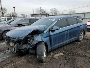 Hyundai Sonata SE 2.4L 4 2017