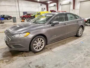 Ford Fusion SE HYBRID 2.0L 4 2017