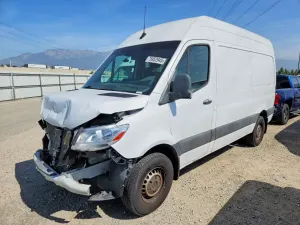Mercedes-Benz Sprinter 2500 3.0L 6 2020