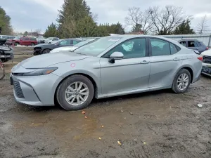 Toyota Camry XSE 2.5L 4 2025