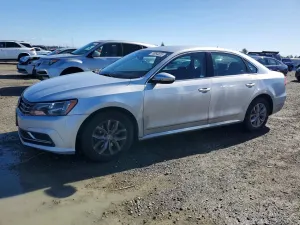 Volkswagen Passat S 1.8L 4 2016