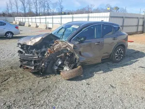 Nissan Kicks SV 2.0L 4 2025