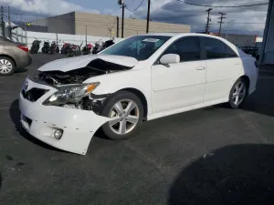 Toyota Camry SE 3.5L 6 2010