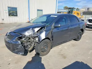 Toyota Corolla BASE 1.8L 4 2010