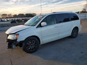 Dodge Grand Caravan (Caravan) SXT 3.6L 6 2017
