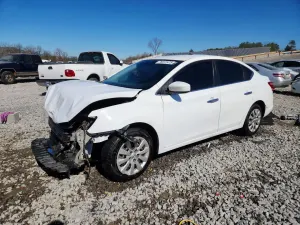 Nissan Sentra S 1.8L 4 2017