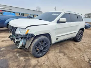 Jeep Grand Cherokee LAREDO 3.6L 6 2011